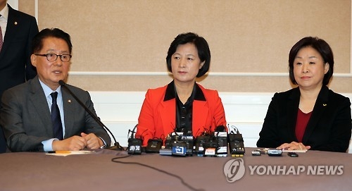 11��30��W�ȡA�b���}�������һ�S�봼���]���_�^�B�@�P���D���ҭ�����R�M���q���ҭ��H��奵�b��|�|��C�]���p���^