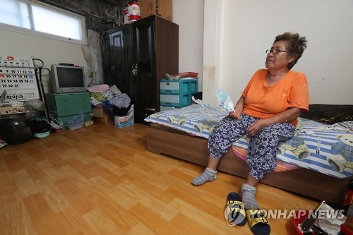 資料圖片:獨居老人(韓聯社)