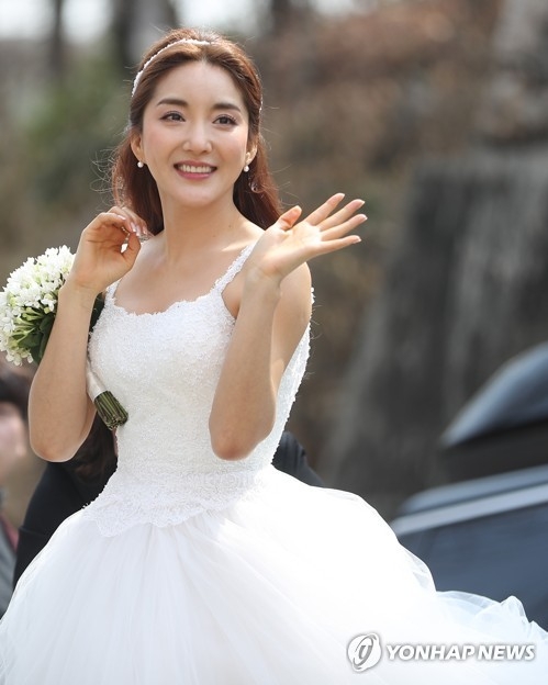 �q��Bada�]���p���^