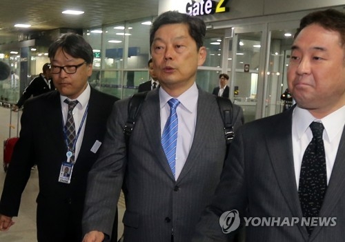 4��ߡA�饻�n�y�s�`��ƴ˥��d�q�]���^��F���������C�]���p���^