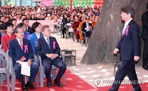 5��3��A�b��������˦x�A��b�G�P�w���q�]�k�^�B�x�Ǩ@�X�u��ϸ`�y��C�]���p���^