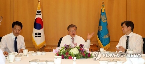 5��11��W�ȡA�b�C�˻O�A�n���s���`�Τ�b�G�]���G�^�P�s�N¾�������@�i���\�C�]���p���^