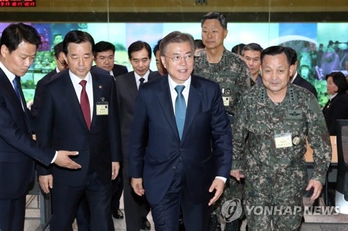 �n���`�Τ�b�G�]�k�G�^5��17��U�ȳX�ݦ�󭺺����꨾���p�ѥ����@�Ա���ǭx�ƫ����`���C�]���p���^