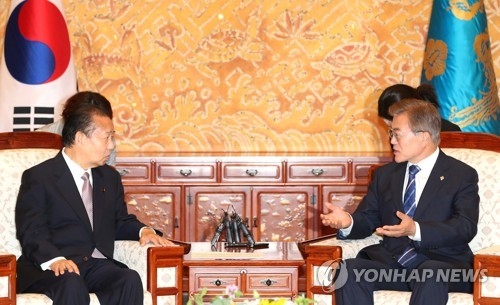 6��12��U�ȡA�b�C�˻O�A�n���`�Τ�b�G�����饻���ۦw���ʤT���S�ϡB�ۥ��ҷF�ƪ��G���T�ա]���^�C�]���p���^ 