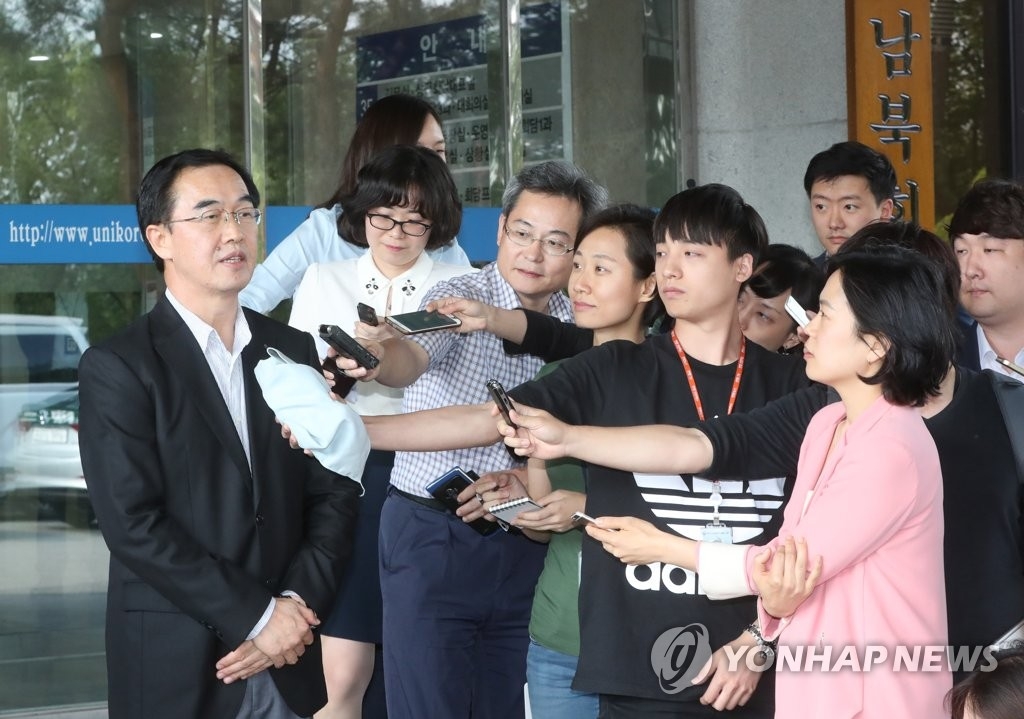 6��13��A�n���Τ@�����x�Q���W�H�������]���^�b���·|���`�����f�����O�̱ĳX�C�]���p���^