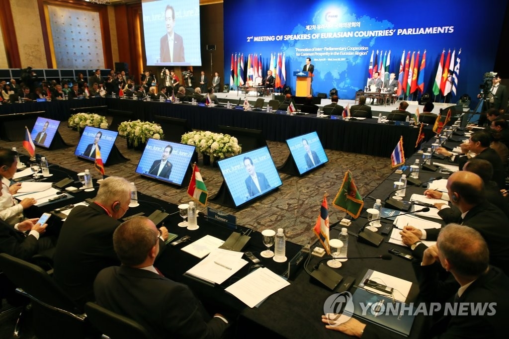 ��ƹϤ��G�ĤG���ڨȰ�aĳ���|ĳ�{���ӡ]���p���^