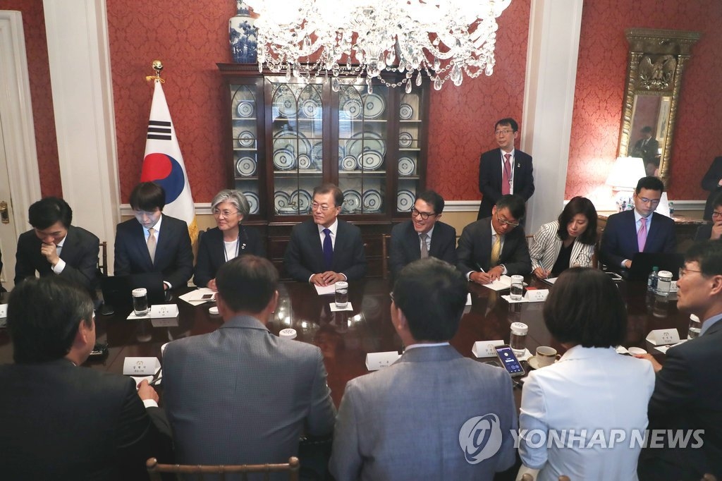 ���a�ɶ�7��1��A�b����ز��y���ܺ��껫�]�A�n���`�Τ�b�G�P�n���C��n�ز��y�S���O�̮y�͡C�]���p��/�C�˻O���ѡ^ 