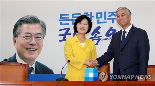 7��6��W�ȡA�b�n����|�A�n���@�P���D���ҭ�����R�]���^�|������n�n���j�Ϫ���x�C�]���p���^