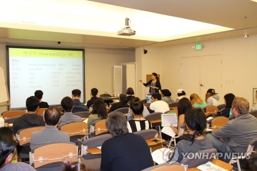 ��ƹϤ��G�b���ꬥ���F���@�v�ǰ�A�ǭ��̻{�uť�ҡC�]���p���^