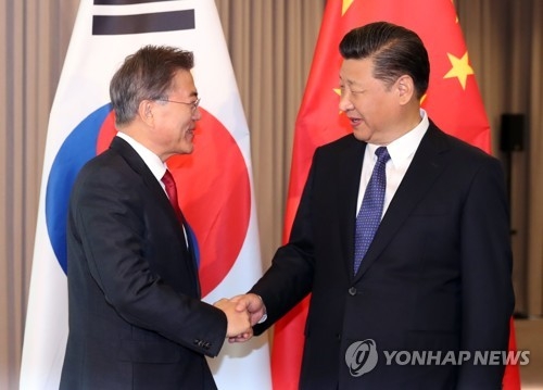 ���a�ɶ�7��6��W�ȡA�b�f�L�A��b�G�M�ߪ񥭦b���������|�ͤW����H�y�C�]���^