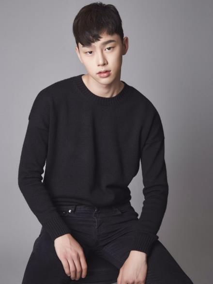 �v�ȱl �]���p��/�g�����qYG KPLUS���ѡ^