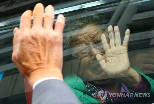 ��ƹϤ��G�Ϭ�2015�~10��b����s�|�檺��20�������a�ݹλE���ʡC(���p���^