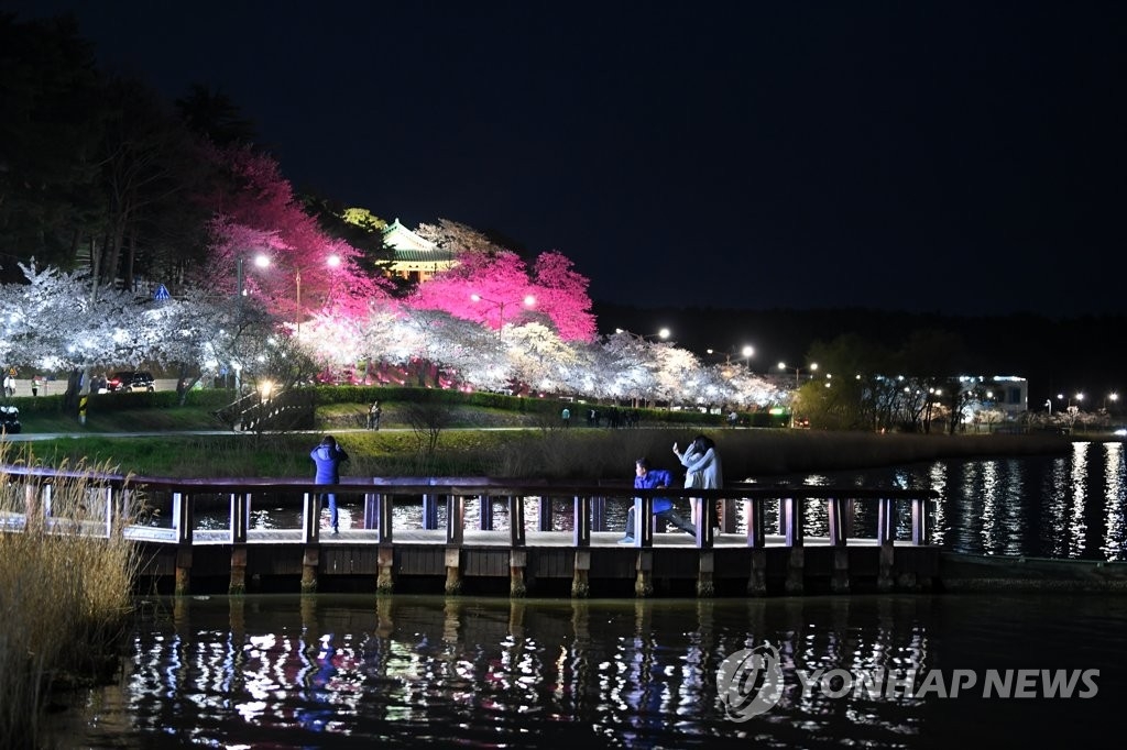 ��ƹϤ��G��Ჱ�}�������M����O�]���p���^