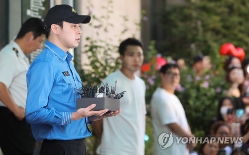 8��25��A�b���������n���U�j�ӫe�A�A���L�Ъ��릳�ѵo���P���C�]���p���^