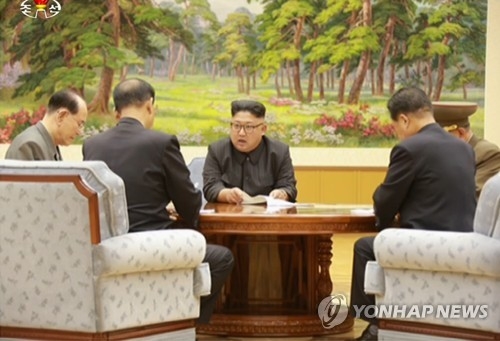 ���A�����q���O9��3�鼽�X�Ҥ����F�v���`�e�|�|ĳ���v�A�ڴ¤������D�A�������b�|�W�U�F�w�ڼu�D�ɼu�B�u�Y����R�O�ѡC�Ϥ��ȭ��n���ꤺ�ϥΡA�Y�T����ƻs�C�]���p��/���A�����q���O�^