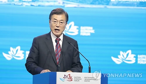 9��7��U�ȡA�b�Xù���ũԭ}�U�����J���F�p���j�ǡA��b�G�b�F��g�ٽ׾¤W�o���D���t���C�]���p���^