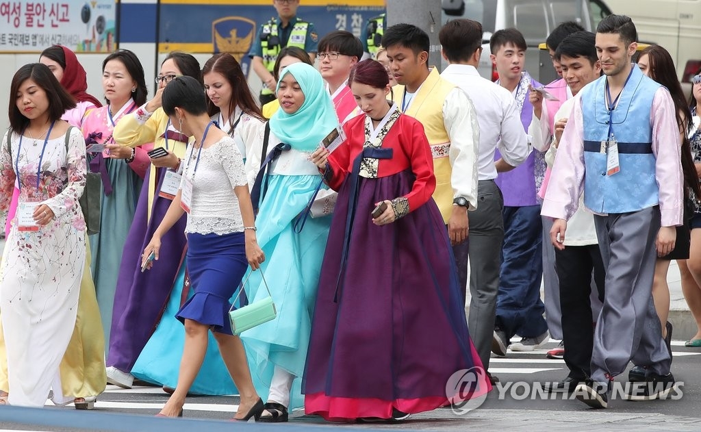 ��ƹϤ��G2016�@�v�ǰ��u�q�ǭ��X�����ʡ]���p���^