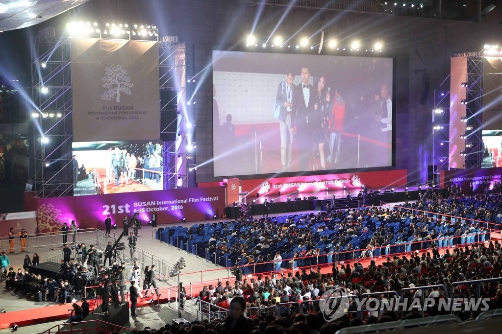 ��ƹϤ��G��21���y�s��ڹq�v�`�{���ӡ]���p���^