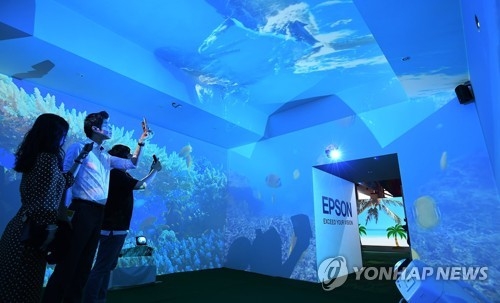 ��ƹϤ��G2017�M�{�u�����~�i�W�A���[�C�Ȧb�]����ӯd���C�]���p���^