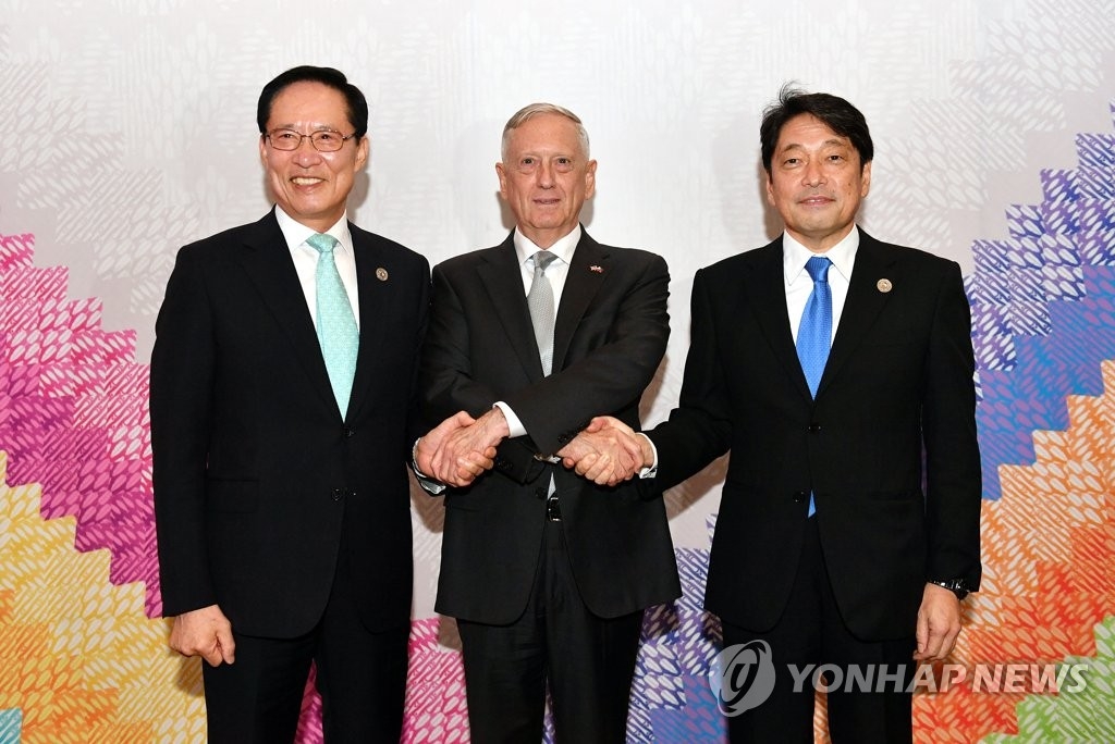 ���a�ɶ�10��23��A�b��߻��A�n���������êZ�]���_�^�P����꨾�������������B�饻���ìۤp���x�����|��|��C�Ϭ��T��b�|�e����X�v�C�]���p���^