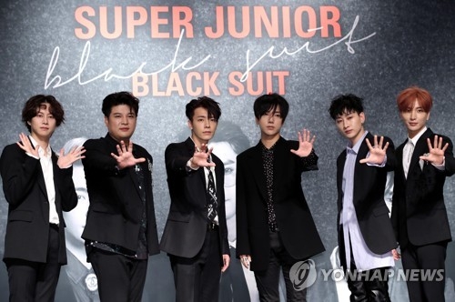 11��6��A�k��Super Junior�b�������żw�w�ڰs���|���8�i���W�M��mPlay�n�O�̩۫ݷ|�C�]���p���^