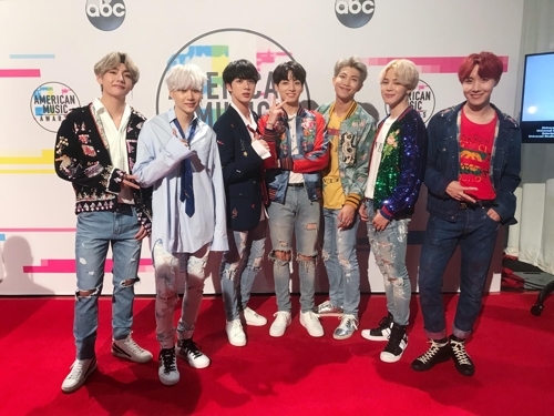 ��ƹϤ��G���u�֦~�ΥX�u2017�������ּ��{��§�C�]���p��/Big Hit�T�ִ��ѡ^