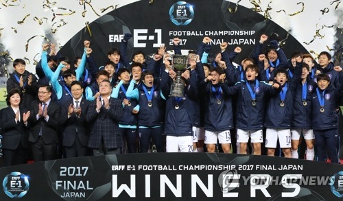 12��16��A�b�F�ʨ������y���A�n���k���y�����|���w�I�y���b�ĤC���F�ȪM���ܫa�C�]���p���^