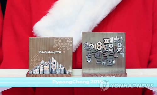 �����V���|���~�]���p���^