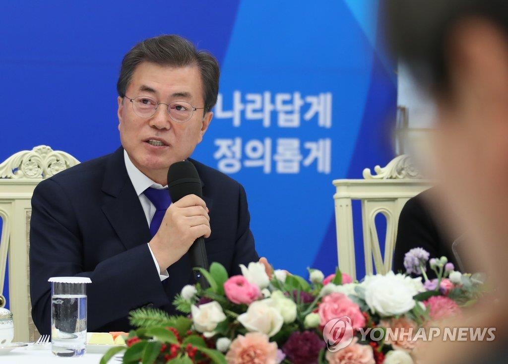 ��ƹϤ��G�n���`�Τ�b�G�]���p���^