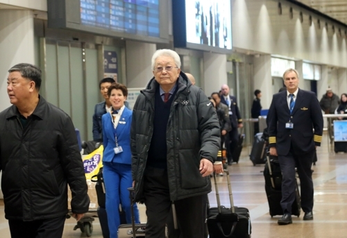 1��20��A���A�y��ڶ��|�e���i������_�ʡC�]���p���^