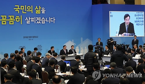 ��ƹϤ��G1��18��A�b�F���@�v�줽���|�檺�F���u�@���i�|�W�A����`�z�����W�o���C�]���p���^