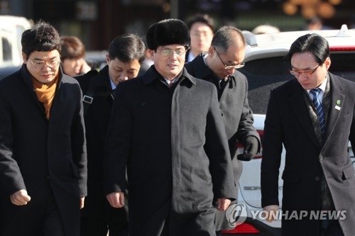 1��25��W�ȡA�b�n���ʽB�D�[���p�@�B���t�����A�ȰϡA���A�V���N���Υ����������i�ַǳƤW���~�򻰸��C�]���p���^