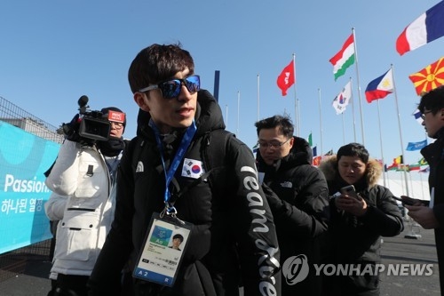 2��4��A�b�����B�ʭ����A�n���t�ƦW�N���Ӿ��]���G�^���O�̰ݡC�]���p���^