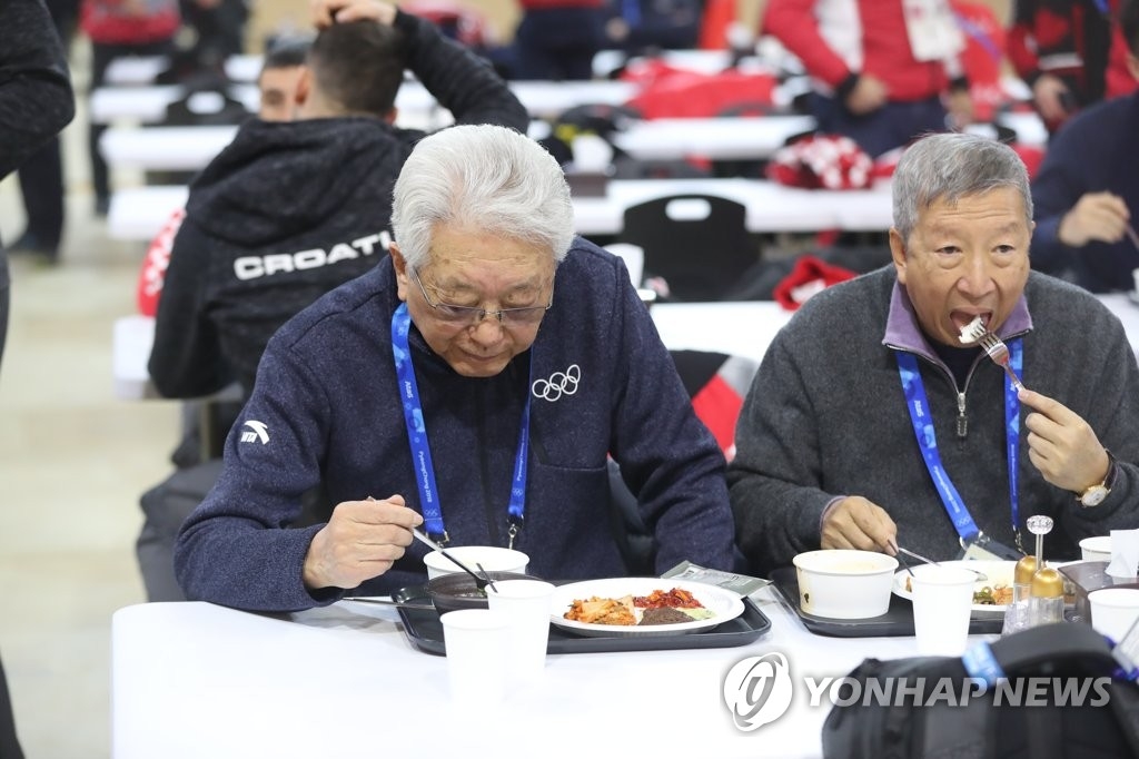 2��5��A�b�����B�ʭ����A�i���]���^�b���[���ʵ�������\�C�]���p���^