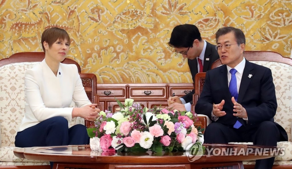 2��6��U�ȡA�b�C�˻O�A��b�G�]�k�^�P�R�F�����`�ά_���}·�d�d�ܼw�|�歺���|�͡C�]���p���^