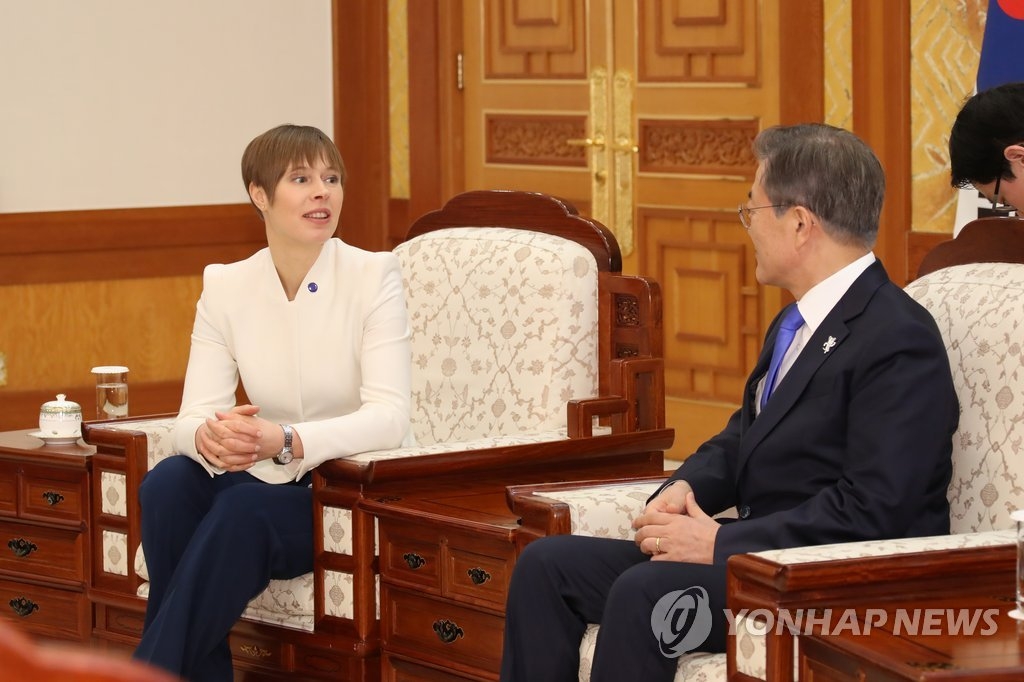 2��6��U�ȡA�b�C�˻O�A��b�G�]�k�^�P�R�F�����`�ά_���}·�d�d�ܼw�|�歺���|�͡C�]���p���^