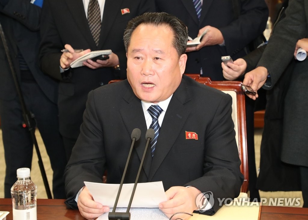 ��ƹϤ��G���A����M���Τ@�e���|�e���������v �]���p��/�p�X�ĳX�Ρ^