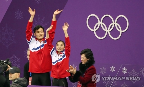 2��15��A�b�����B�W�B�ʳ��i�檺�����V����˷ƦB���H�ƦۥѷƤ��ɤ��A���A���G�L�ɡB���D�Ӷi����t��V�[������P�N�C�]���p���^