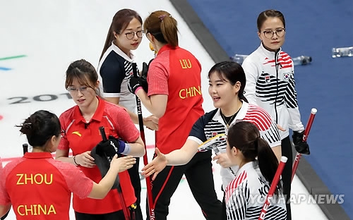 2��18��A�b����D�����B�����ߡA�n���k�l�B�����]�զ�W��^�M���궤���̦b���ɵ����ᴤ��P�N�C�n���k�l�B�����b���ѤU�ȶi�檺�j���ɲĤ������q���H12��5������ԳӤ��궤�C(���p��)