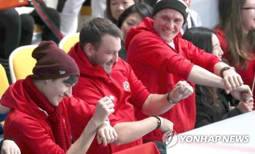 ��ƹϤ��G2��13��U�ȡA�b�����B�������[�ɪ��[���j�����R�C�]���p���^