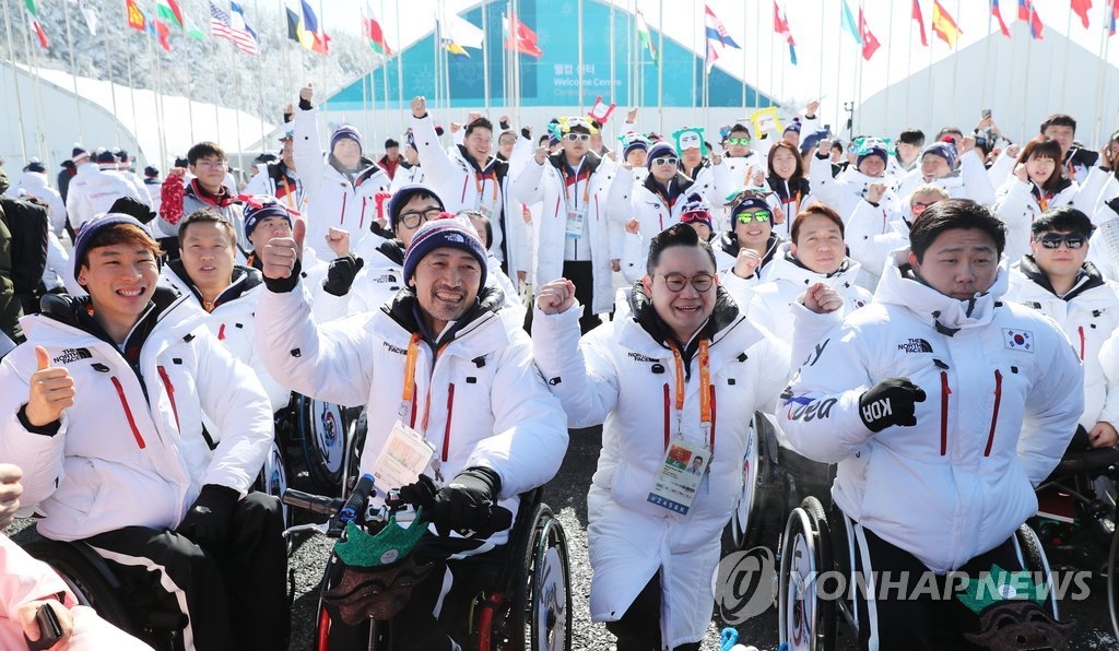 3��6��W�ȡA�b����D�����B�ʭ����A�n����|�N���Φb�J�������W���ۥ[�o�C�]���p���^