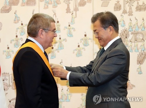 3��8��U�ȡA�b�C�˻O�A�n���`�Τ�b�G�V��ڶ��|�]IOC�^�D�u������·�ڻ��¤��@����|�������C�s�����C �]���p���^