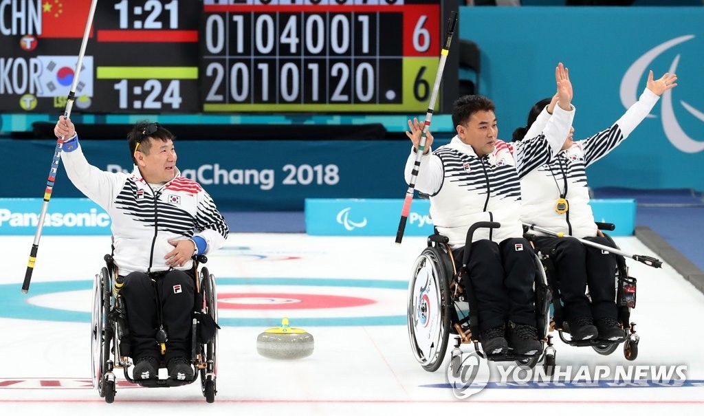 3��15��A�b�����B�y���ߡA�n�����b2018�����V�ݶ��|���ȦB���p�հj���ɤ��H7�G6�ԳӤ��궤�C�Ϭ��n�������ӫ�V�[������P�N�C�]���p���^