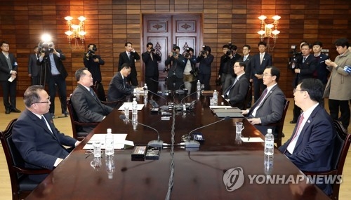 3��29��W�ȡA�b�O�����¤�@�����Τ@�աA���°��x���b�Q�פ���|�w�ƨƩy�C�k�Ʃ~���̬��������A���Ʃ~���������v�C�]���p���^