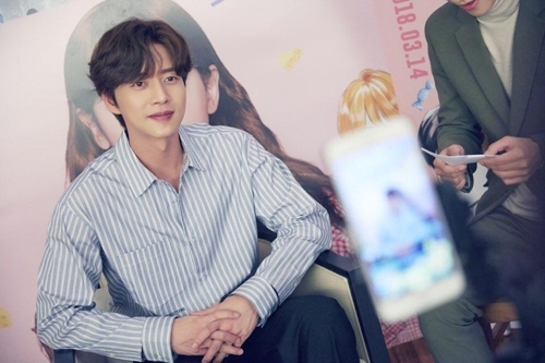 ���P������]�g�����qMountain Movement���ѡ^