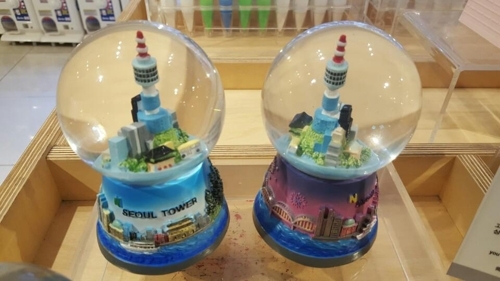 N������ҫ������y�\��]���p��/CJ FOODVILLE�^