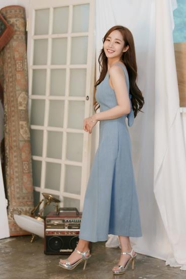 樸敏英(經紀公司樹藝人)