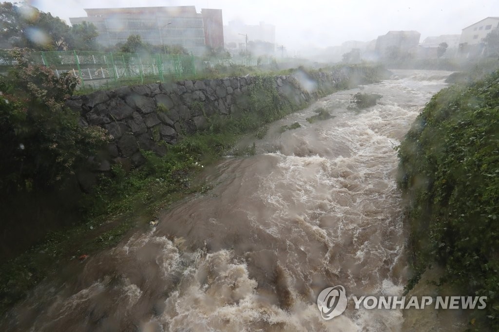 8��23��A��19���䭷��Ĭ�O���n���n���٦{�C�٦{����ù�}����X�񰮲U���@�B���e���䭷�v�T����r�����y����C�]���p���^