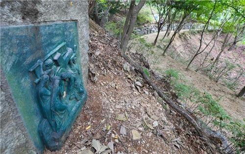 �����t�a�Q�r�[���B���]���p���O�̦��t�b�^