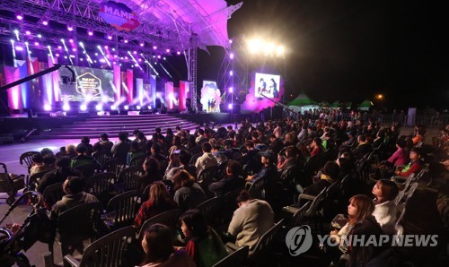 ¸ê®Æ¹Ï¤ù¡G2017ªüùئ¦h¤¸¤å¤Æ¸`¶}¹õ¦¡(ÁúÁpªÀ¡^